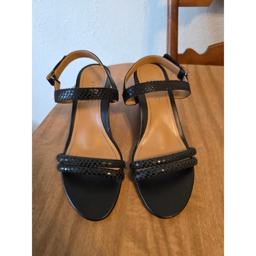 Vionic Emmy Wedge Womens 8 Black Lizard Orthopedic